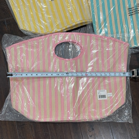 Beach tote NWT stripes canvas extra large road trip towel baby dog, evacuation - Picture 3 of 9